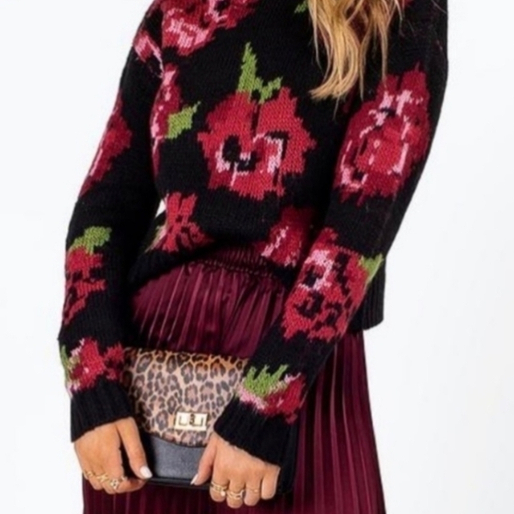 Francesca's Collections Black Floral Crewneck Sweater with Red Roses - Picture 4 of 4
